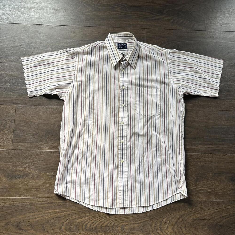 American Vintage Men's White and Burgundy Tshirt